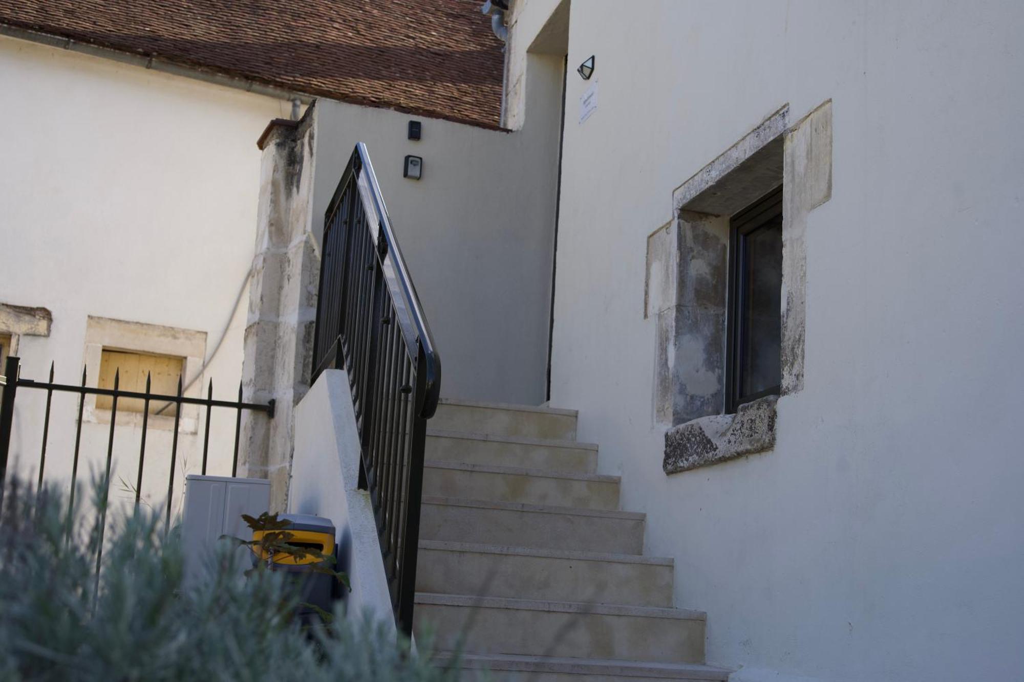 Appartements Domaine Gueguen Chablis Rom bilde